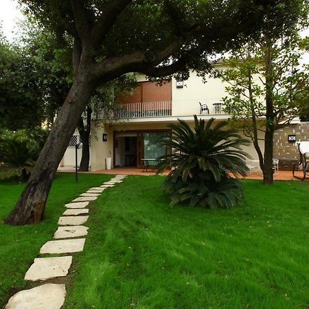 Villa Vanessa Fregenae Exterior foto